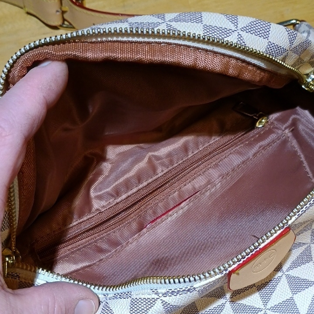 Geometric Pattern Crossbody Bag - Picture 6 of 6